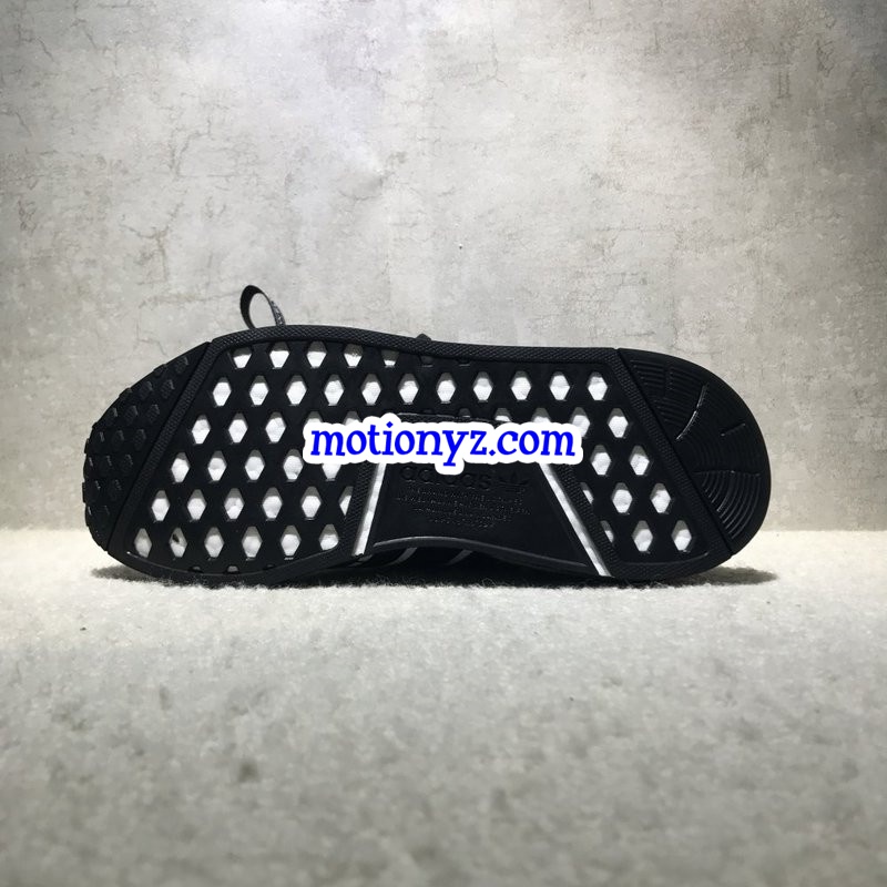 Adidas NMD R1 Mastermind Black BA7255